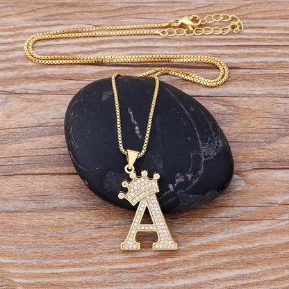 Collar con colgantes letras personalizadas de Lujo dorada