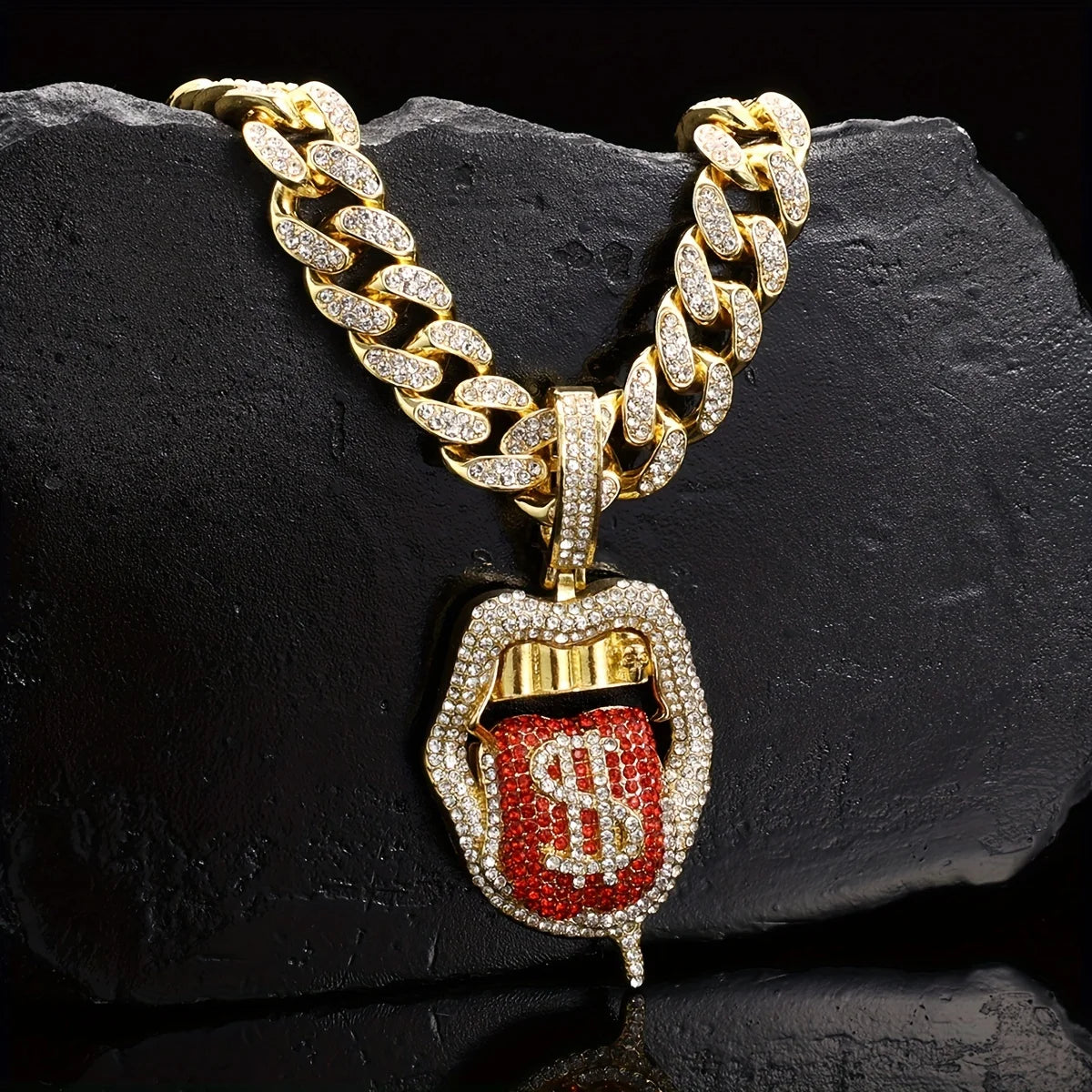 Collar Hip Hop Lengua de Dólar