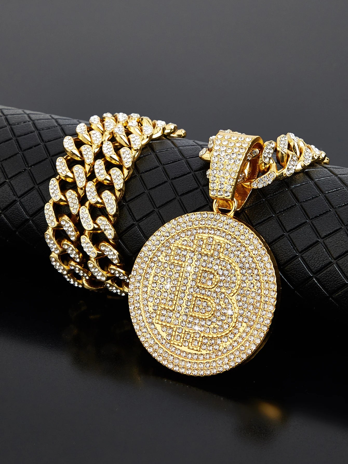 Collar Hombre Brillantes Hip Hop (BITCOIN)